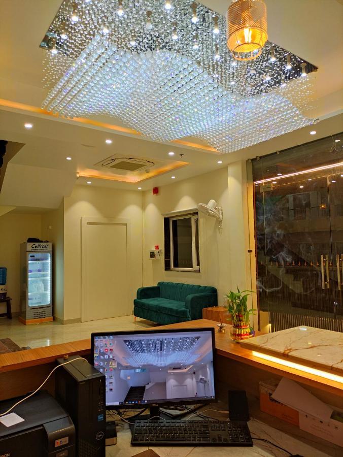 Hotel Satsang Grand Varanasi Exterior foto